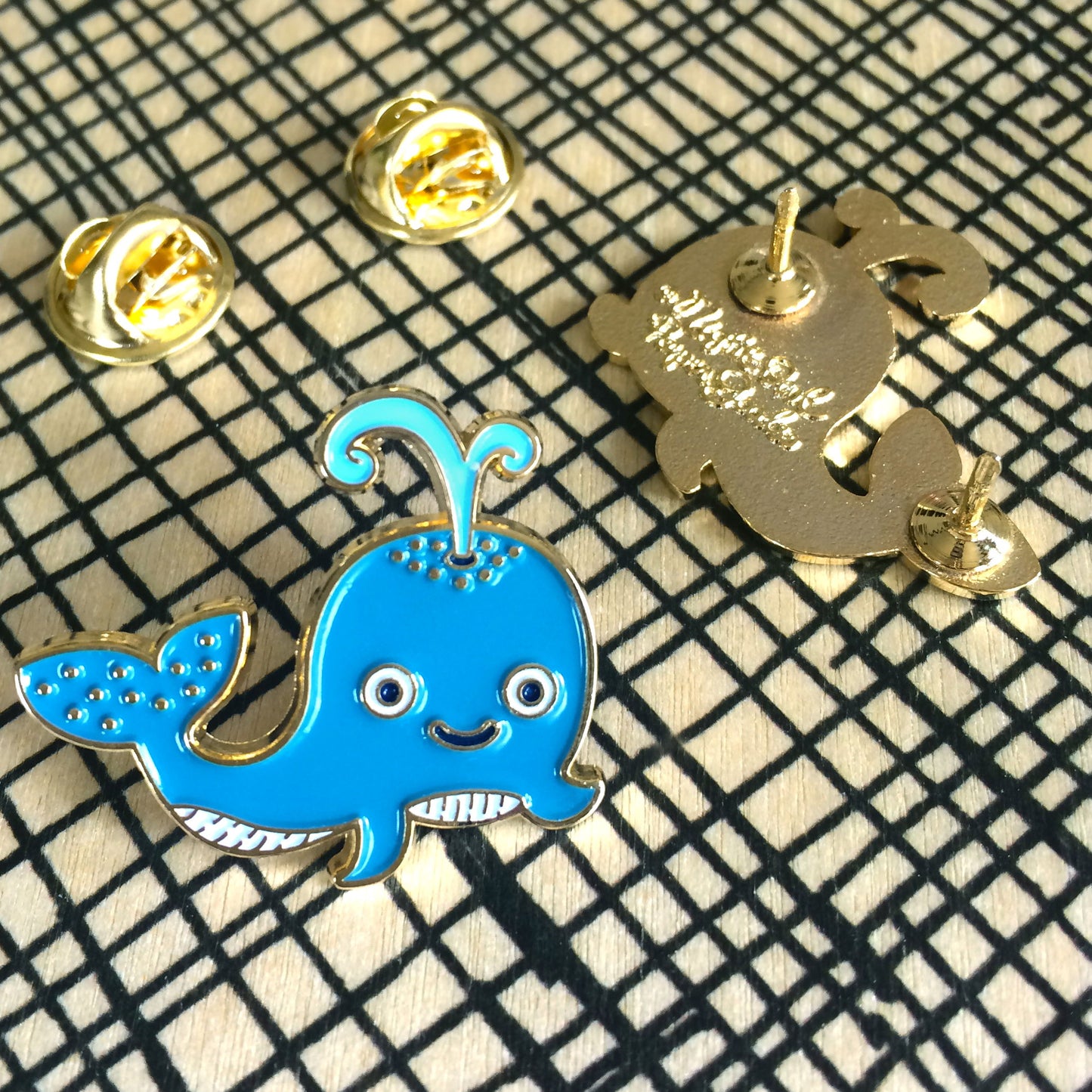 Photo of Sea Critter Flair Pin Pals Gift Set