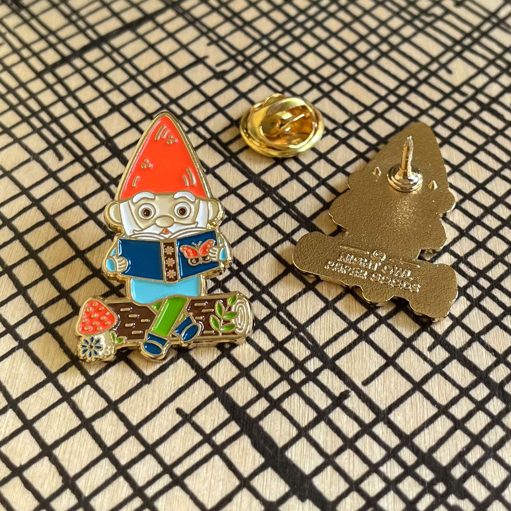 Photo of Reading Gnome