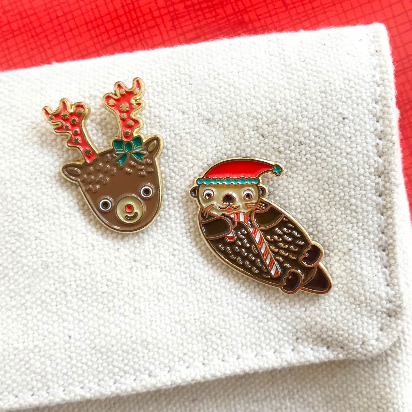 Reindeer Enamel pin